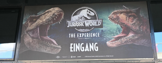 Filmreife Kulissen empfangen die Besucher in der Kleinen Olympiahalle
