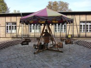 Nostalgisches Kettenkarusell